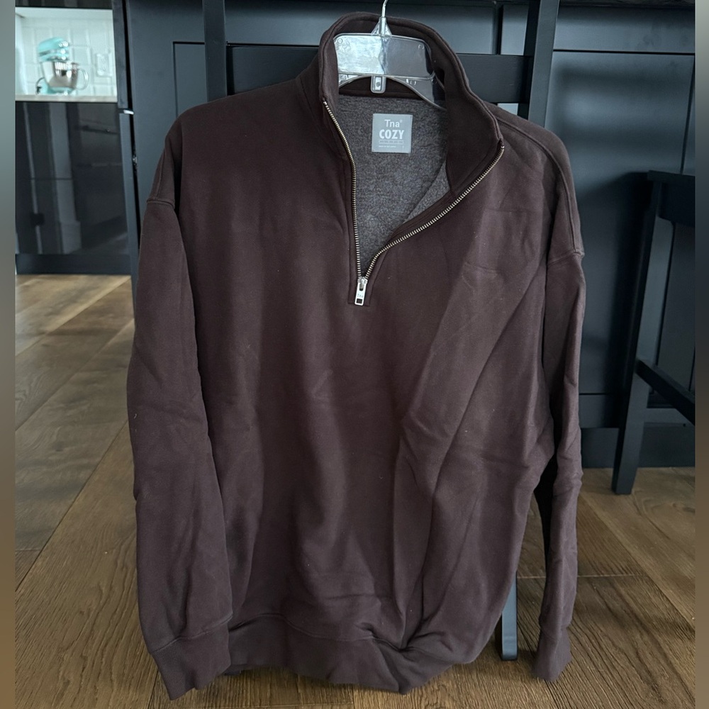 NWOT Aritzia TNA cozy fleece boyfriend 1/2 zip sweatshirt (discontinued color)